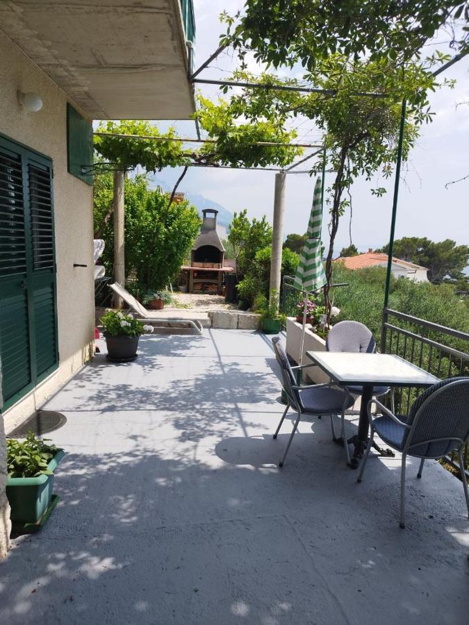 Apartments Mare - 150 M From Beach بريلا المظهر الخارجي الصورة